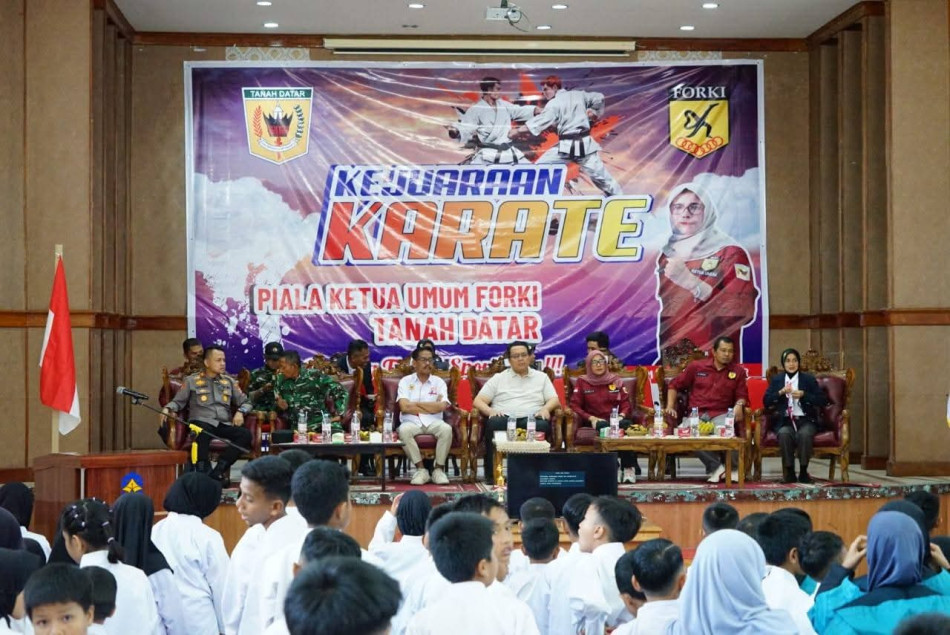 200 Atlet  Perebutkan Piala Ketum Forki Tanah Datar